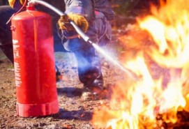 HOW TO EFFETIVELY USE FIRE EXTINGUISHERS